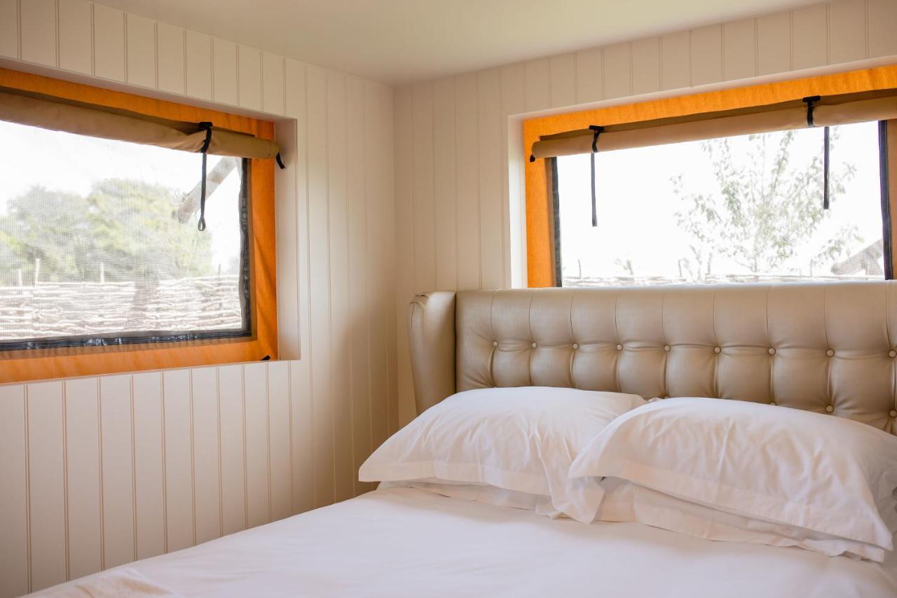 Hencote Vineyard Glamping Village 슈루즈버리 외부 사진