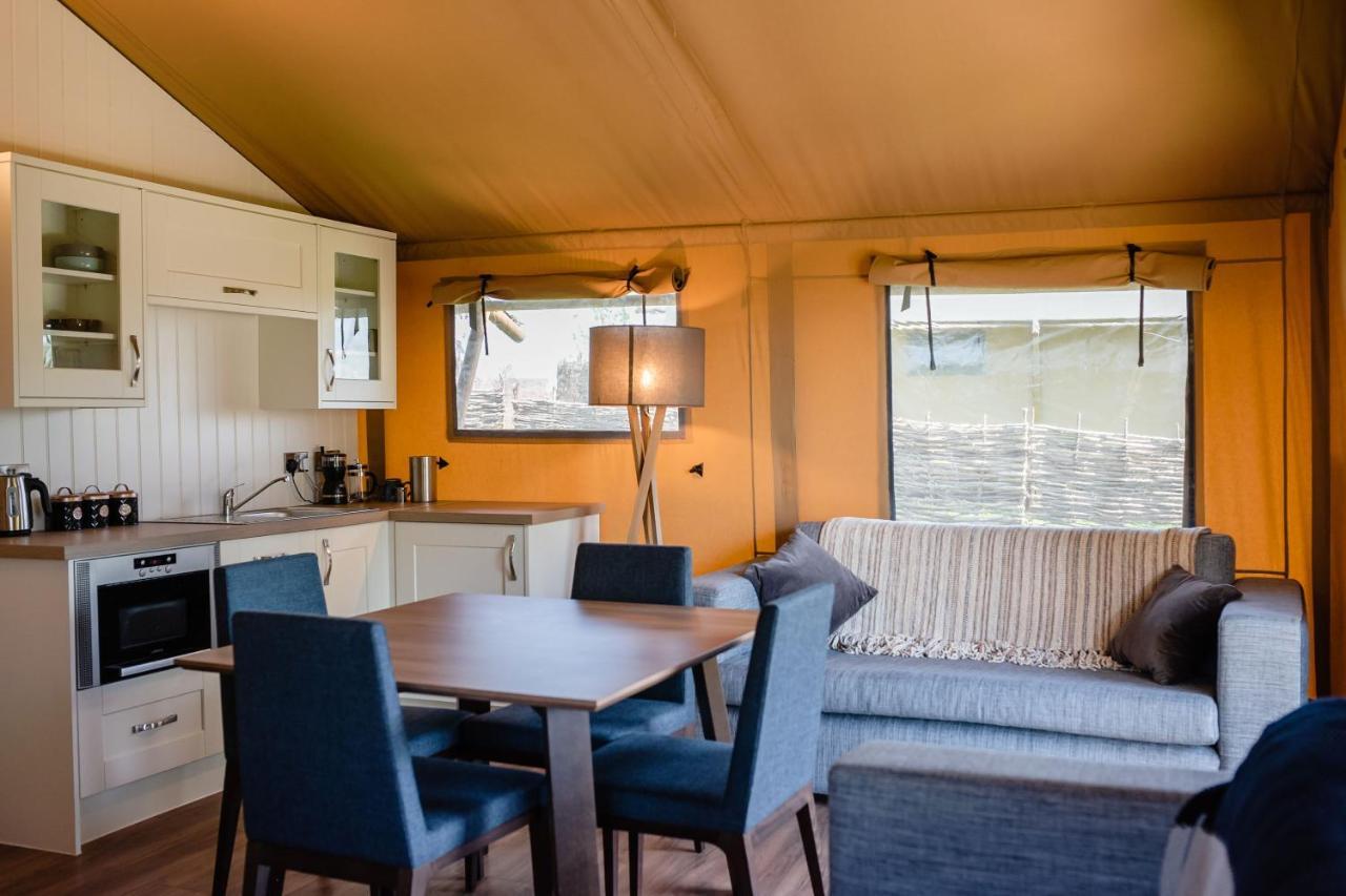 Hencote Vineyard Glamping Village 슈루즈버리 외부 사진